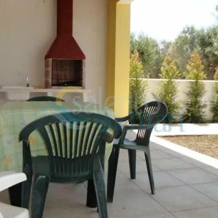 Beach House Torre Specchia Ruggeri
